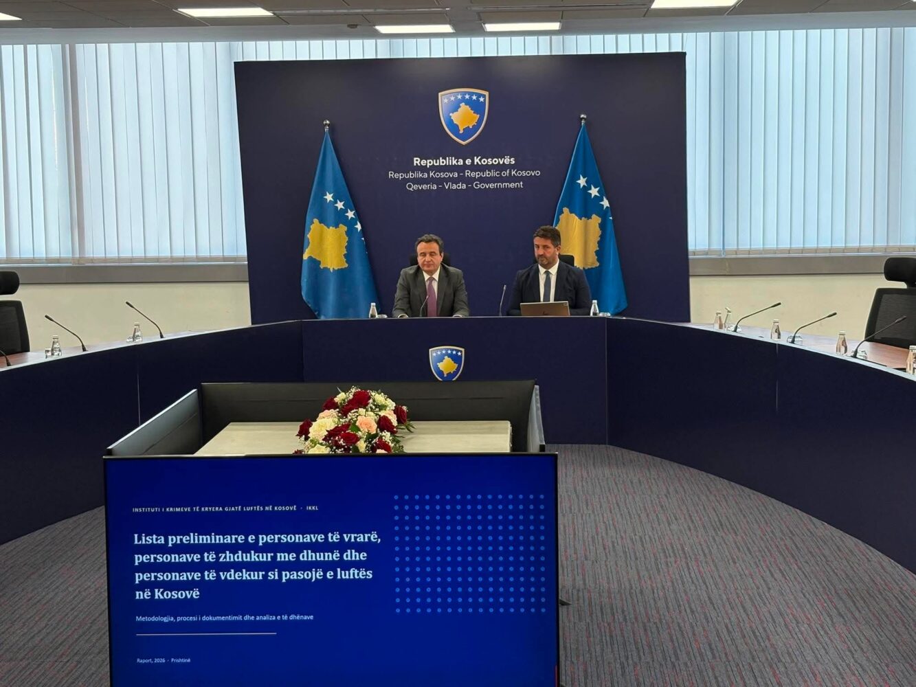 Kurti prezanton raportin zyrtar: 12.230 viktima të luftës në Kosovë përfshirë 1.047 fëmijë
