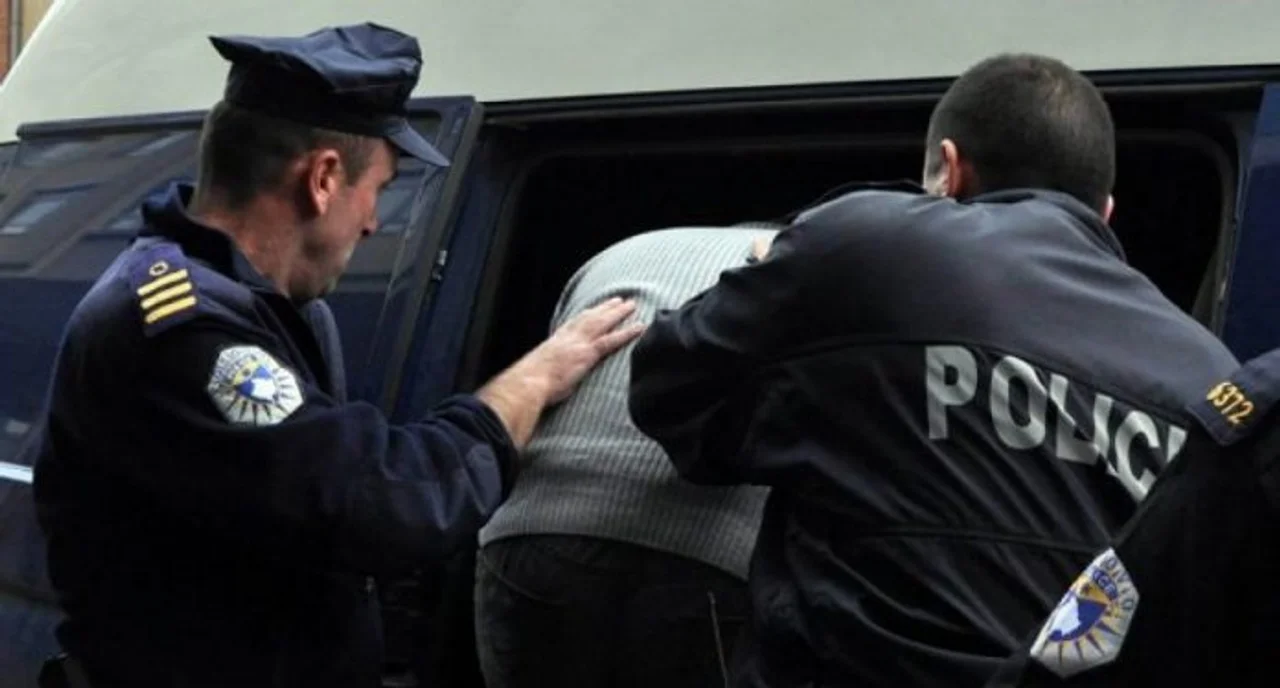 Ekstradohet nga Zvicra në Kosovë i kërkuari nga INTERPOL-i; i dorëzohet policisë